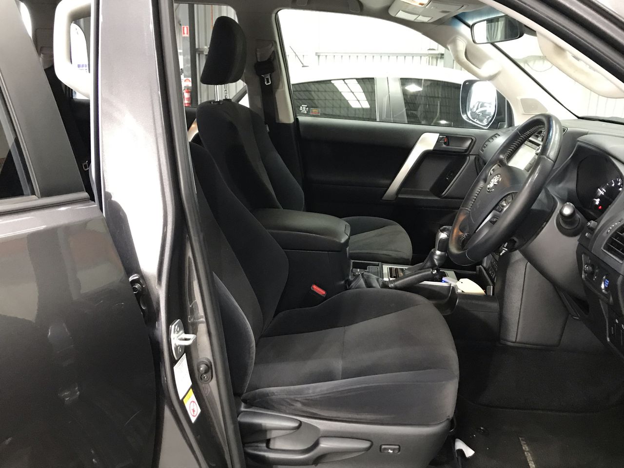 NEW EH Holden Colour Silver Stunner Coin with C.O.A. LIMITED TO ONLY 500