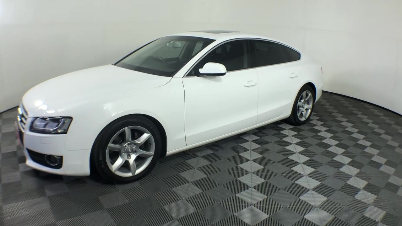 <p>Novated Air Cleaner On Castors</p>