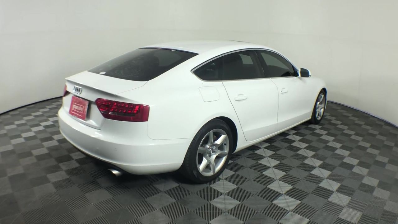 <B>2022 Case 8250 Combine Header</B>