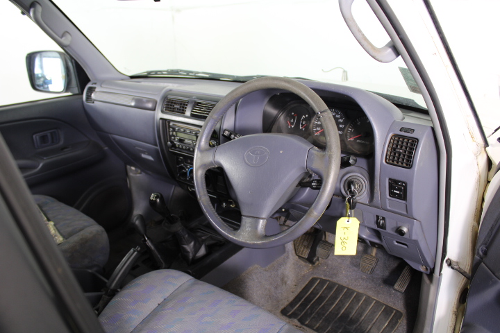 UPPABABY Vista/Vista V2/ Cruz/Cruz V2 Infant Snug Seat, Grey. *Not for use