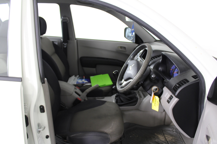 2012 Skoda Fabia 77TSI 5JF Manual Hatchback