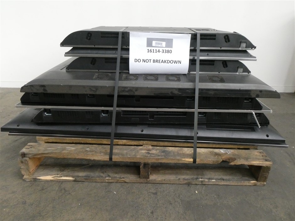 2016 UNC 50c HOLDEN HERITAGE COLLECTION HQ Kingswood COIN ON CARD