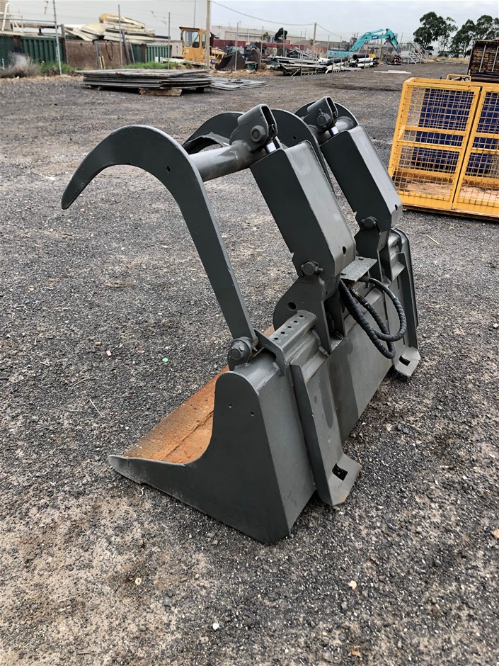 Certified Set of 5 x 5 gram "Polymer Note Series" Finished in 999 24 k Gold