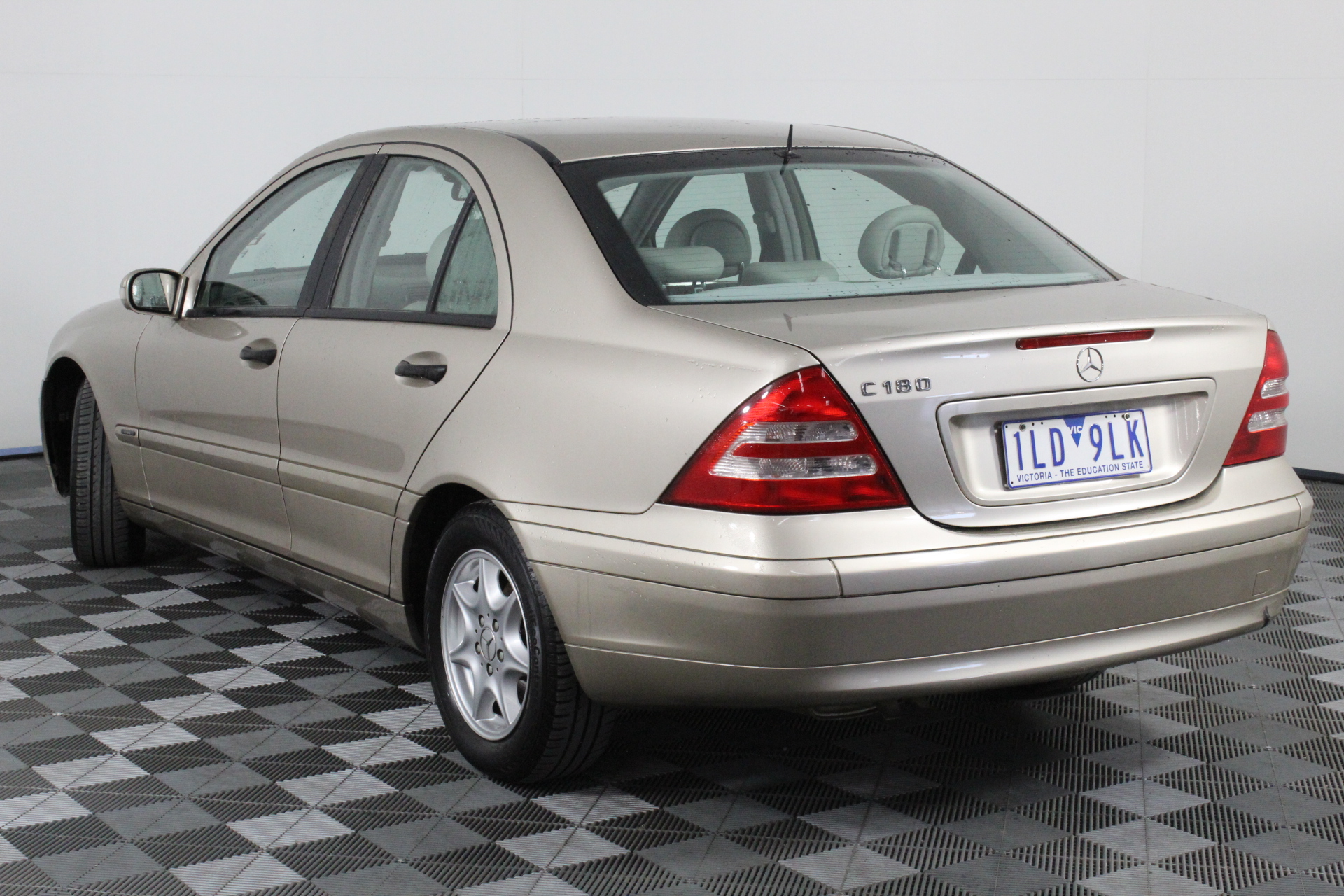 0.20 Carat Blue diamond various HPHT