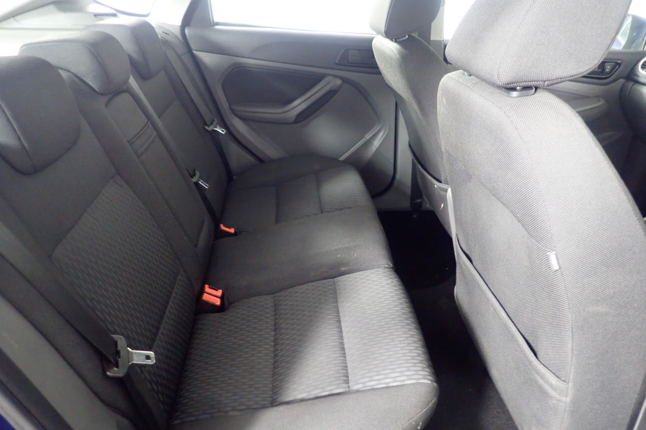 Men's Rectangle Luxury Wrist Watch Quartz Sports Luminous Quartz Watch