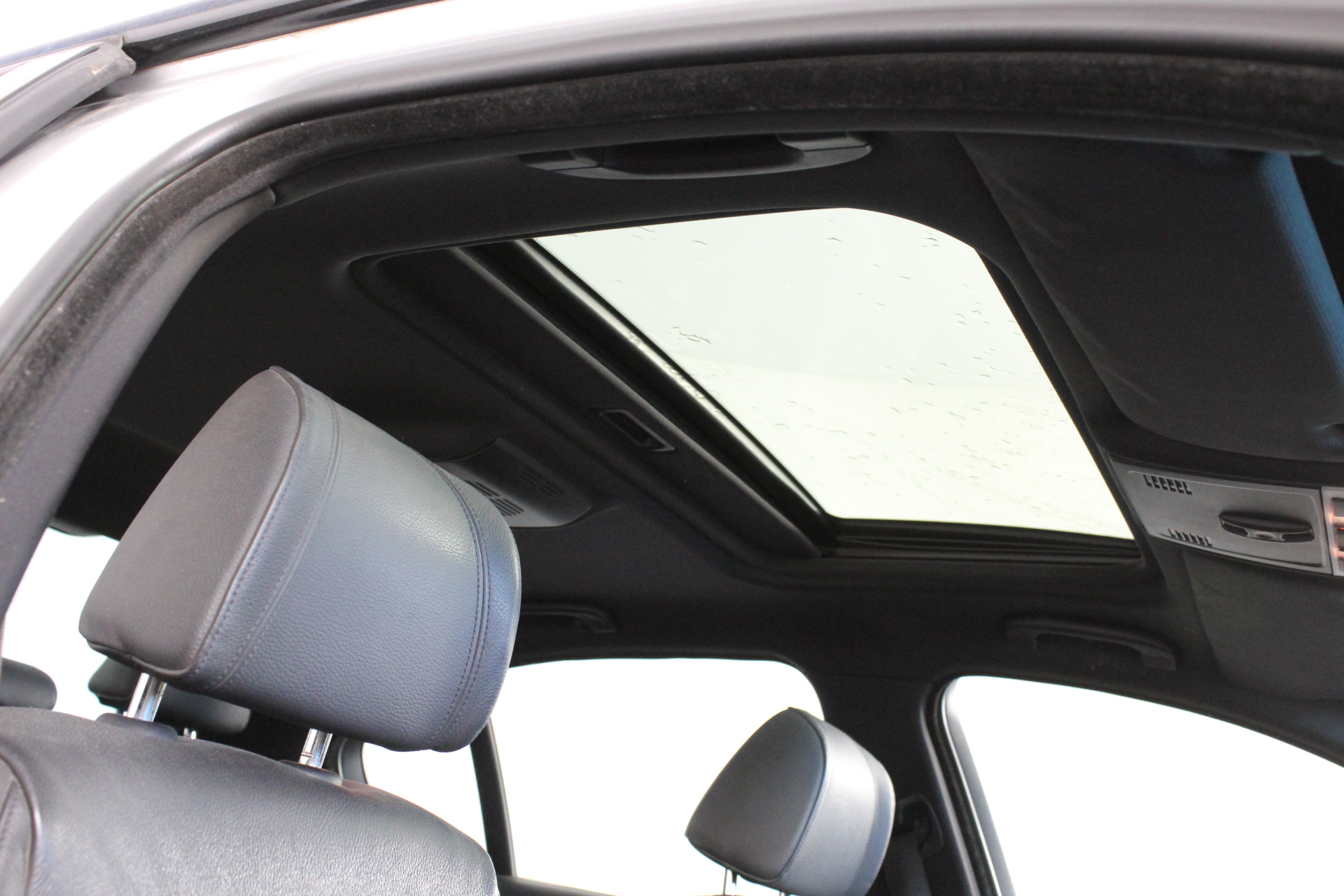 5 Carat round 5 white diamond each CVD Uncertified