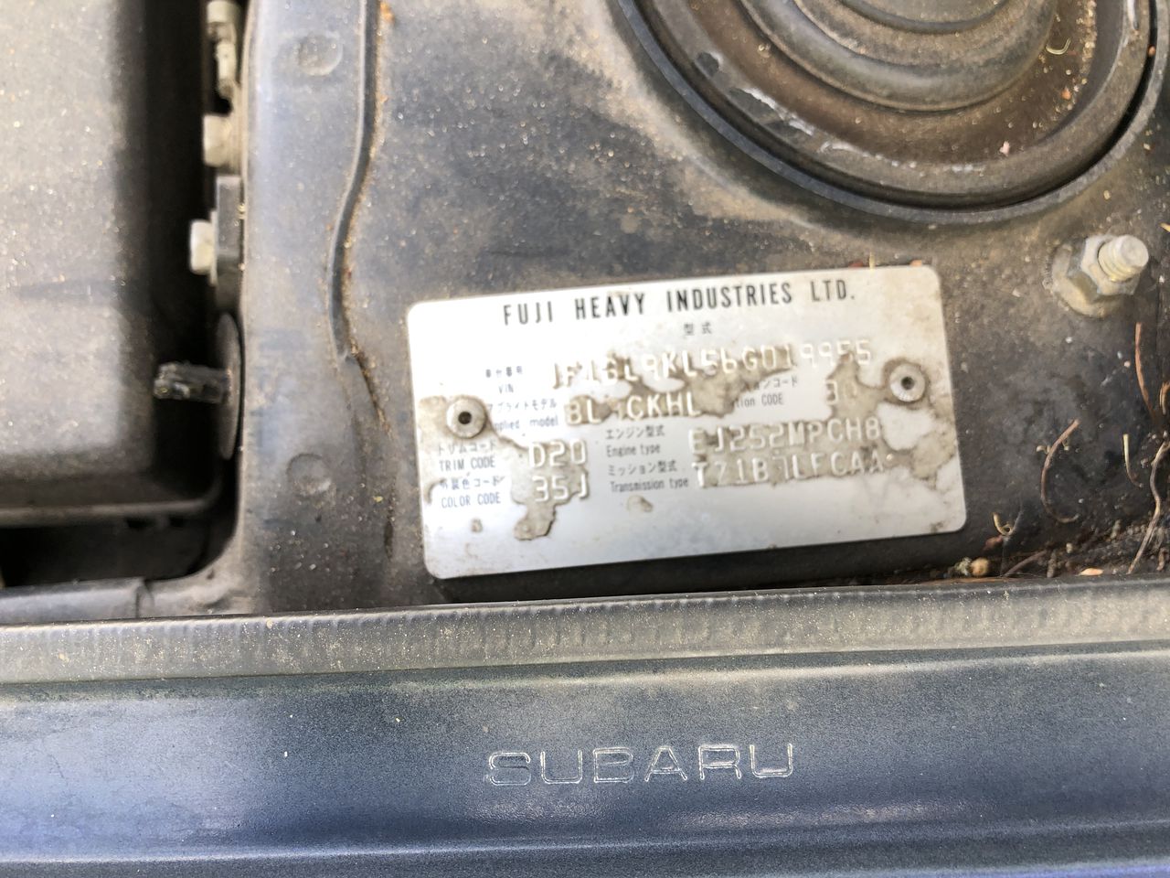 Simulated Diamond Zodiac Necklace - CAPRICORN (Yellow)