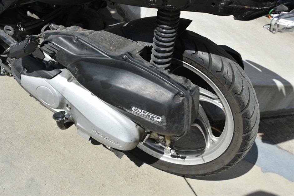 Hollywood Style - Navy Leather Bracelet