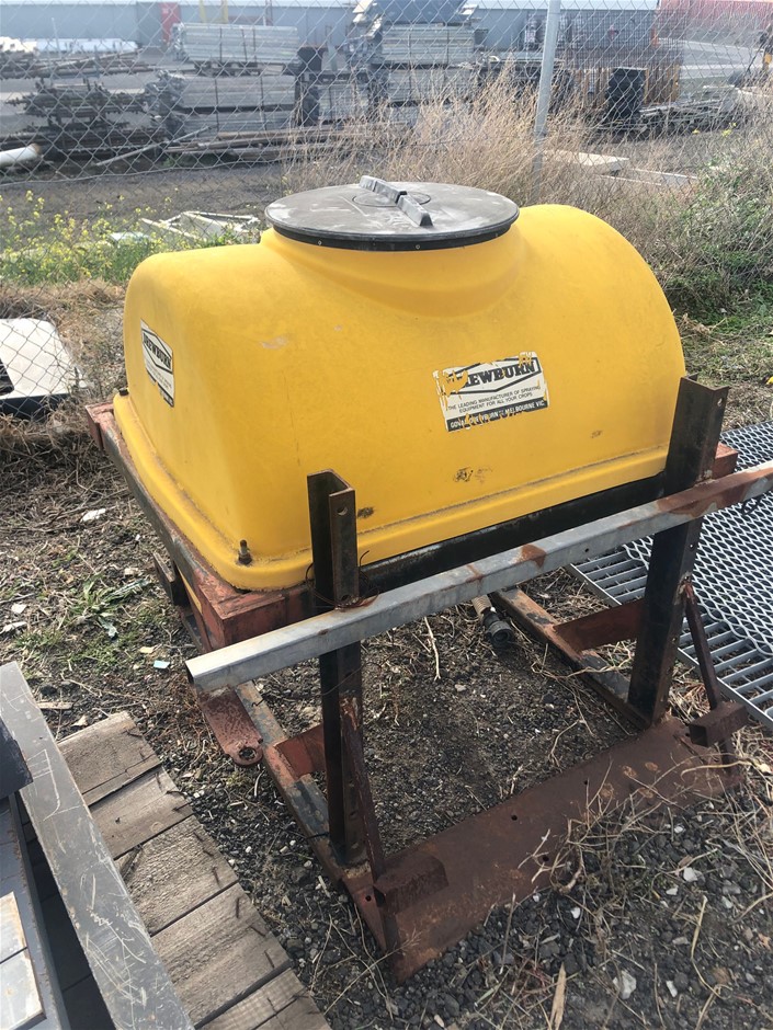 Brass Choker Dangle Leaf Necklace