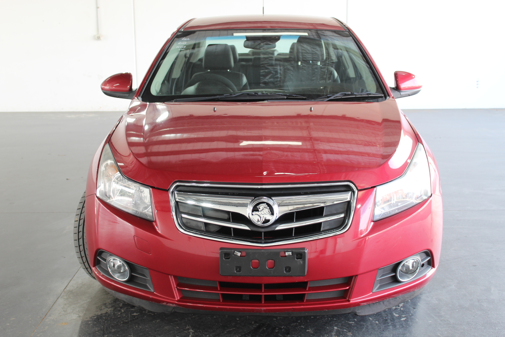 Designer Simulated Diamond Swirl Ring in Silver - US Size 7