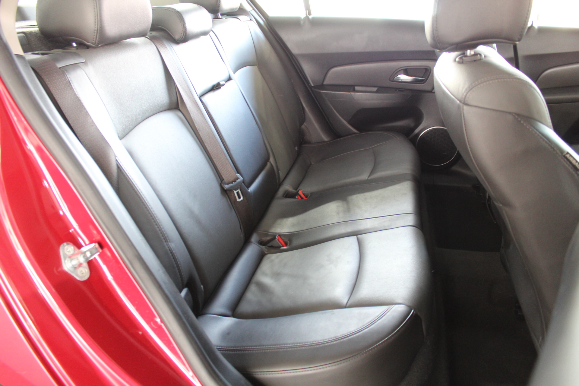 Designer Simulated Diamond Green Heart Pendant Necklace in Silver