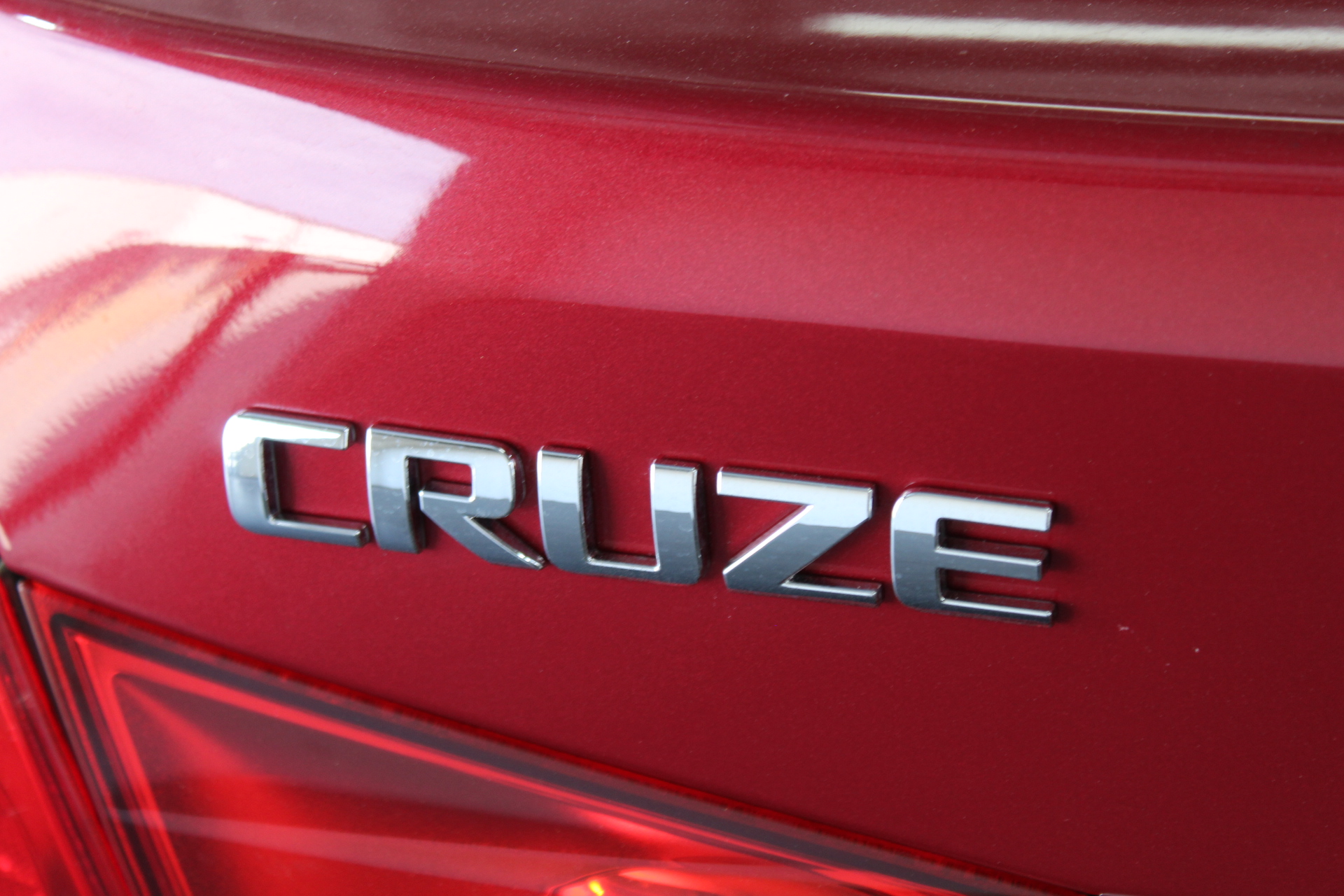 Designer Gold & Black Beaded Dainty Necklace with Round Drop Pendant