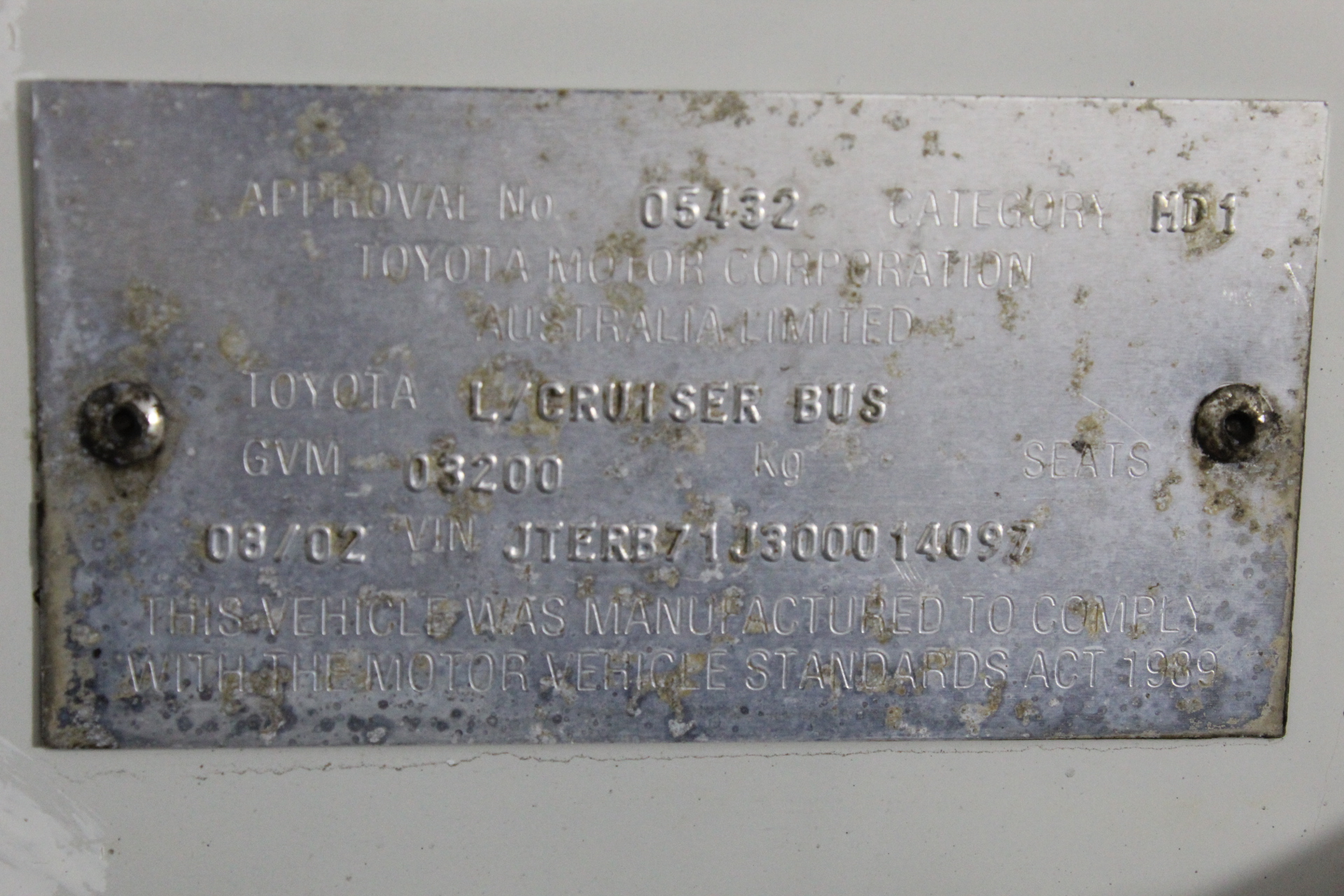 1/100 Ounce -Gold Scottdale & 1/10 Ounce Xag Silver coins x 4 Unc