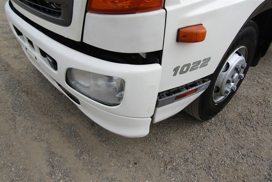 Party/Event Poly Round Folding Tables