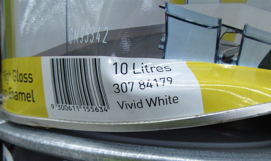 Quantity of 1 20.5-25 Earthmoving Tyre (Unused)