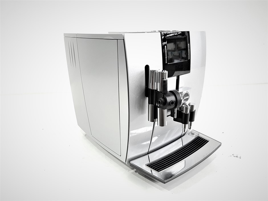 Mix Brand CR2032 Bulk of Coin Cell Batteries New (Lot of 200)