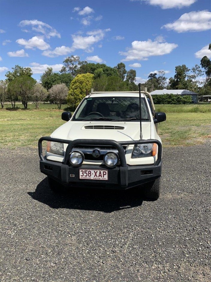 <p>Makita HM1213C Demolition Hammer</p>