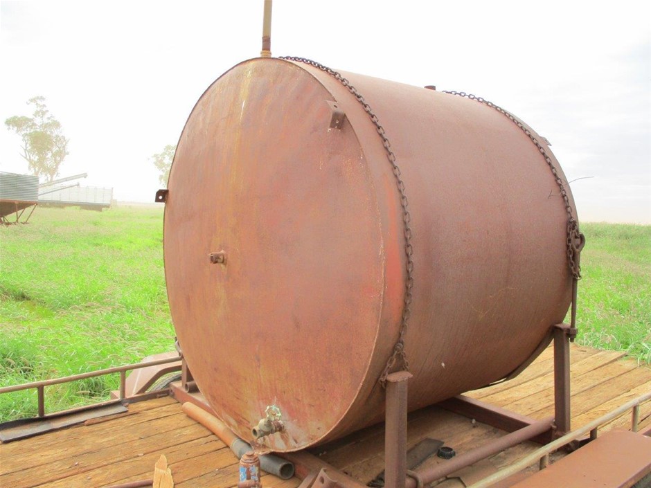 Pack of 150 x AMAZON BASICS Dog and Puppy Pee Pads with Leak-Proof Quick-Dr