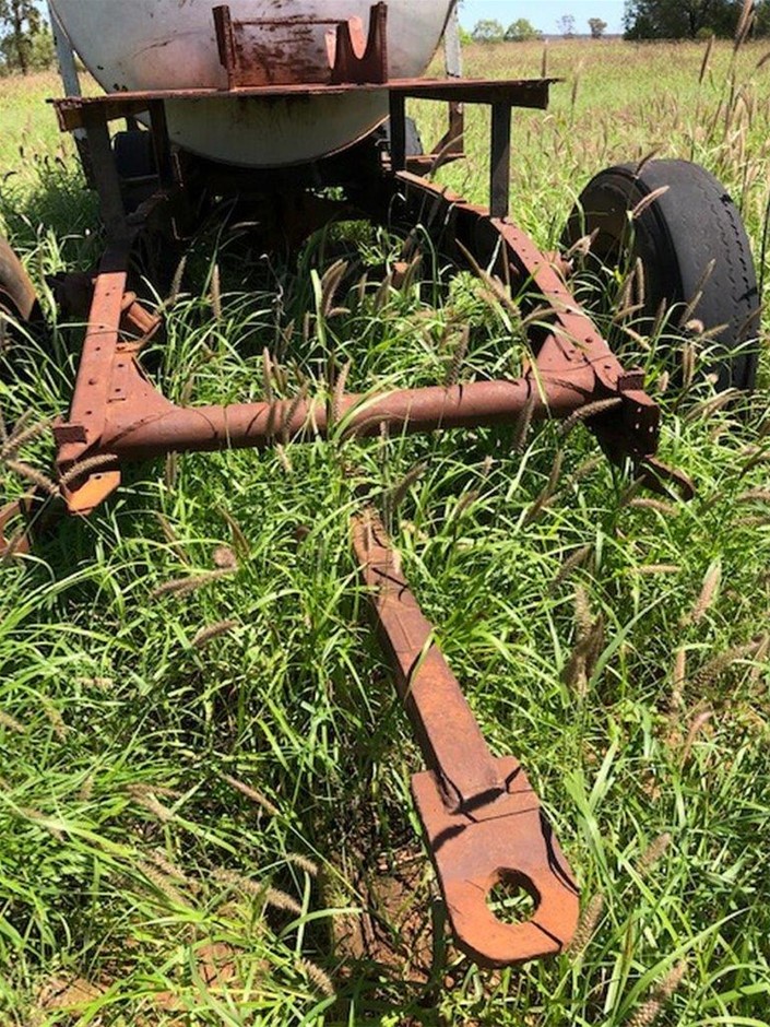 WS GAME Monopoly Board Game Nostalgia Tin. NB: Minor dings/dent, some minor