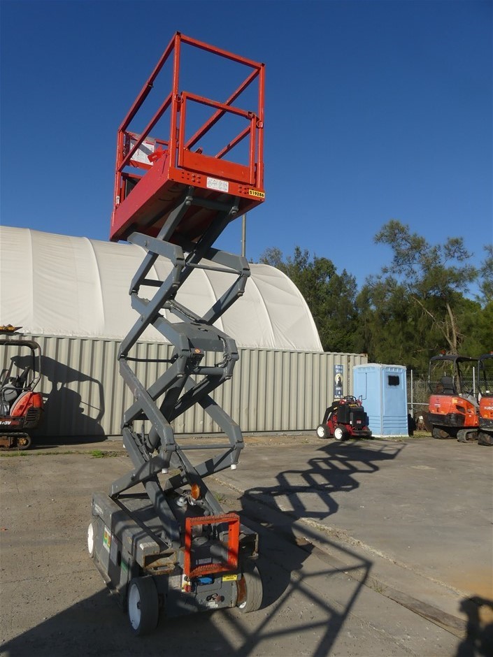 VILEDA Easy Wring & Clean Turbo Rotating Mop & Bucket Set with Foot Pedal,