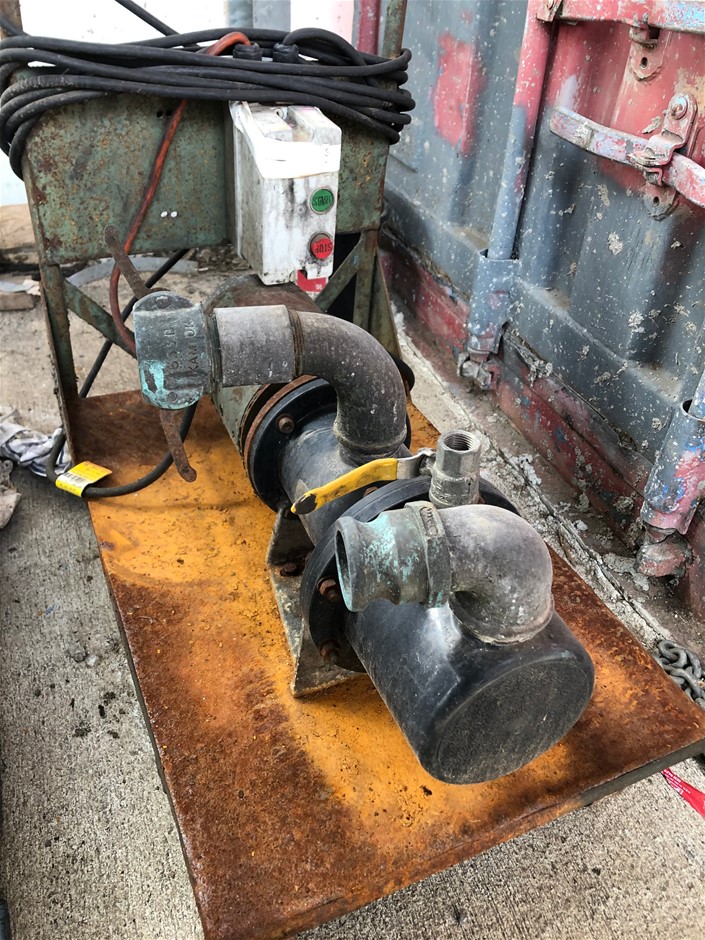 BISSELL SpotClean Turbo + Antibac 33862, Portable Carpet & Upholstery 