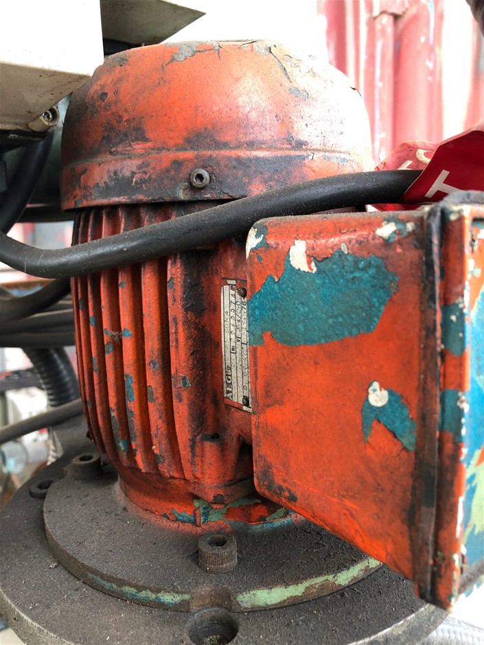 Dual Ram Hydraulic Grapple Attachment to Suit 10-17T Excavators (Unused),