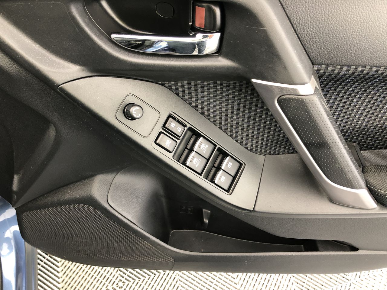 2020 Ram 50C Supercars 1971 Bob Jane Coloured Uncirculated Coin - Carded