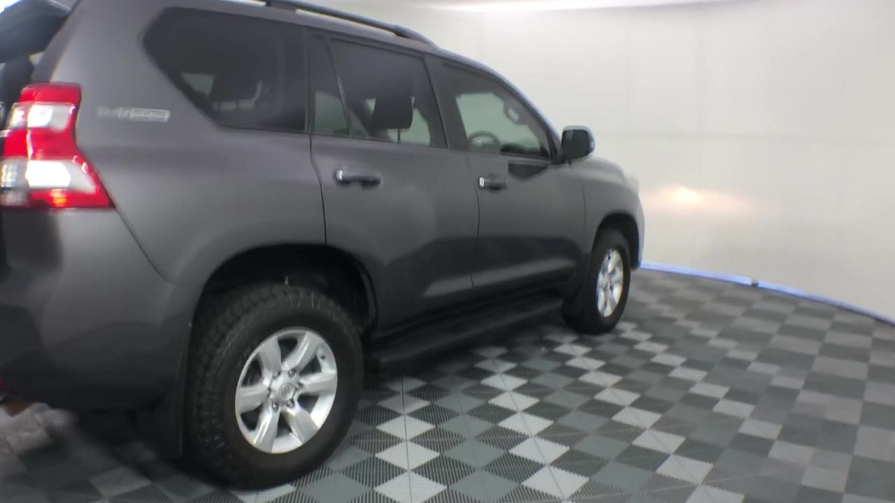 One Kilo of Australia KGV/King George VI/Queen Elizabeth Mix Date