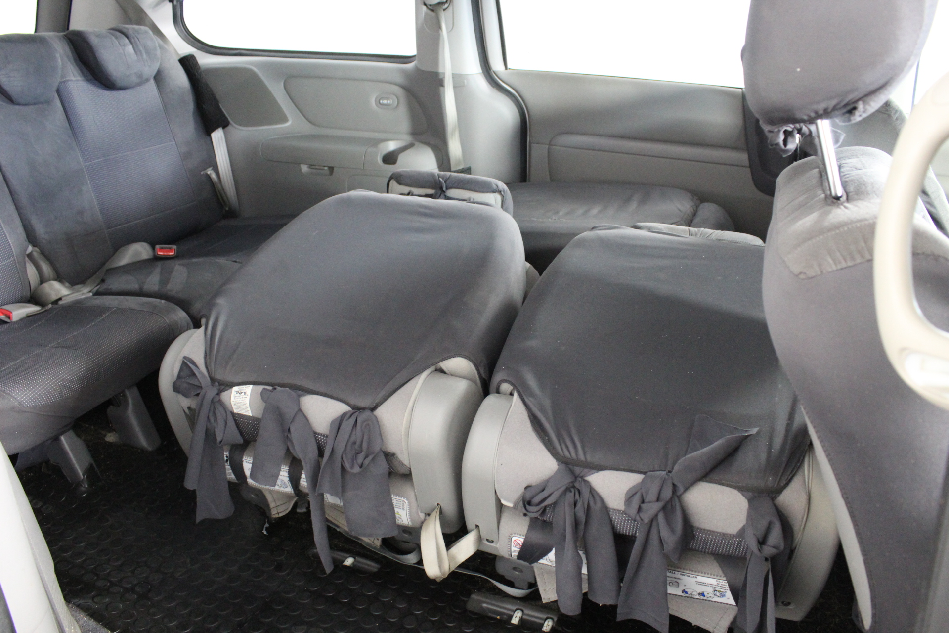 2016 UNC 50c HOLDEN HERITAGE COLLECTION HQ Kingswood COIN ON CARD