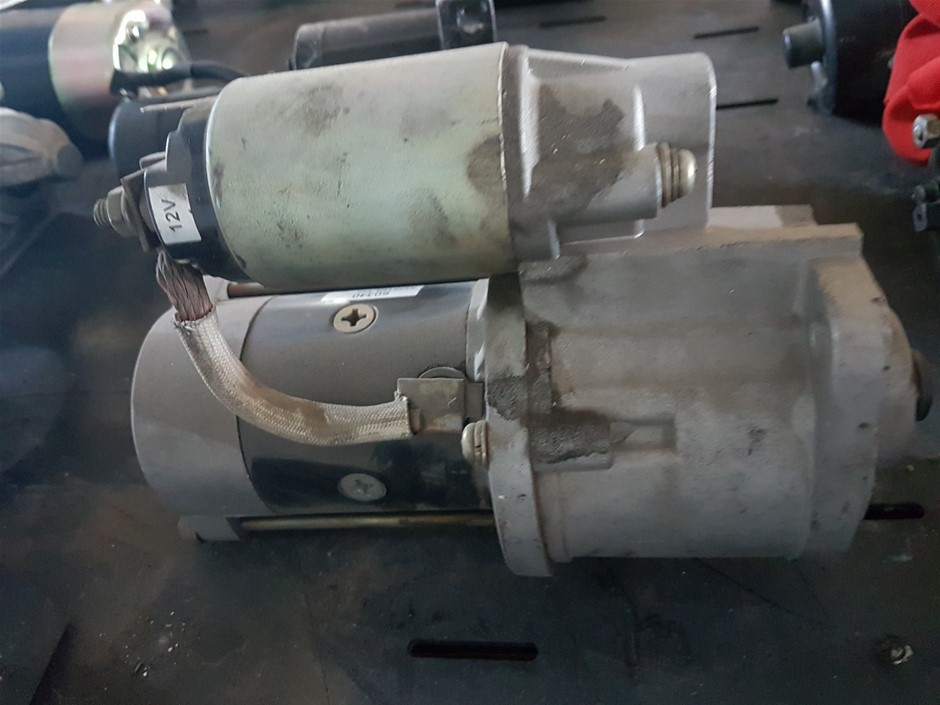 <p>2009 Auswide Equipment Tandem Plant Trailer</p>