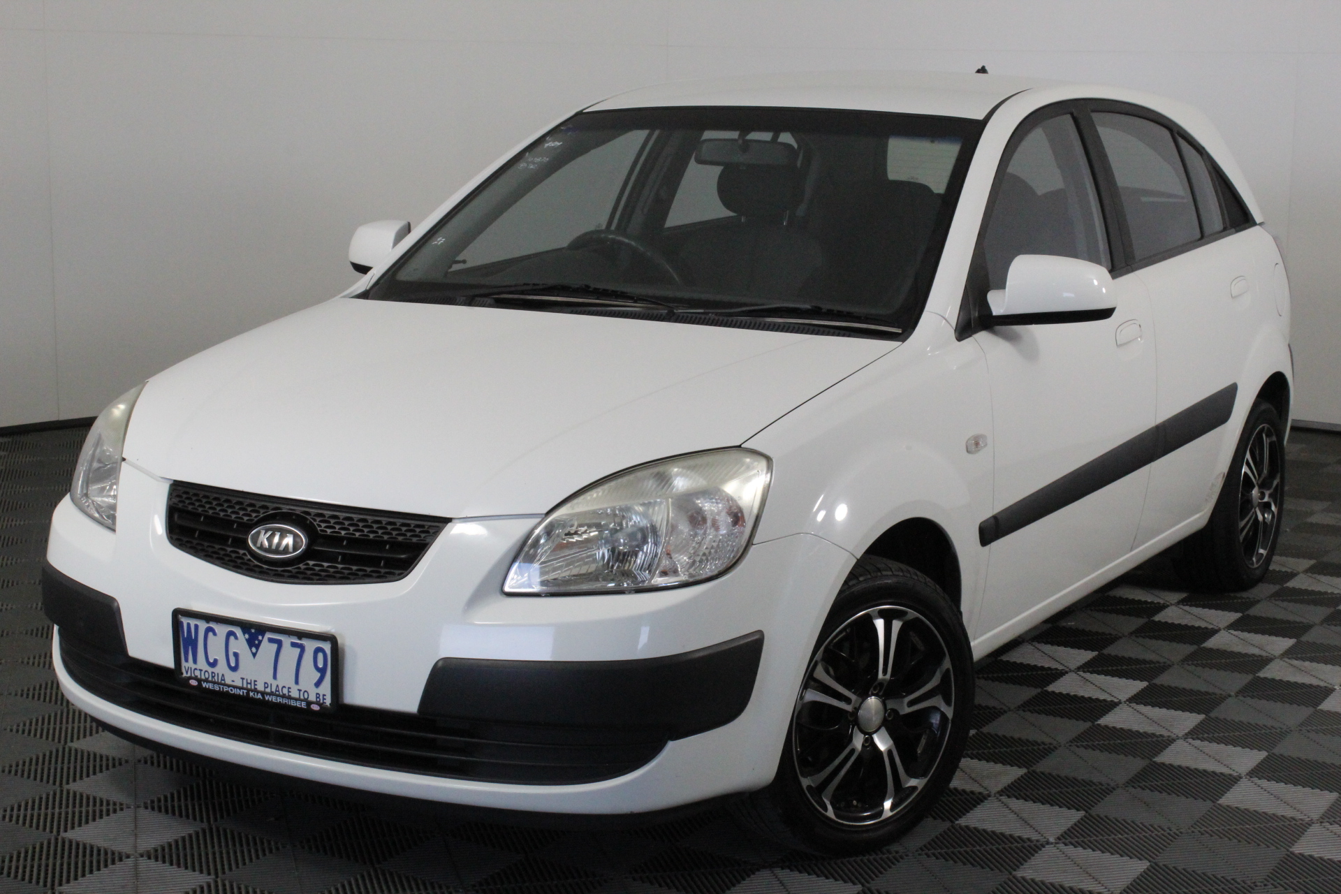 Bumblebee `Organic` Chardonnay 2023 (12x 750mL) SA 