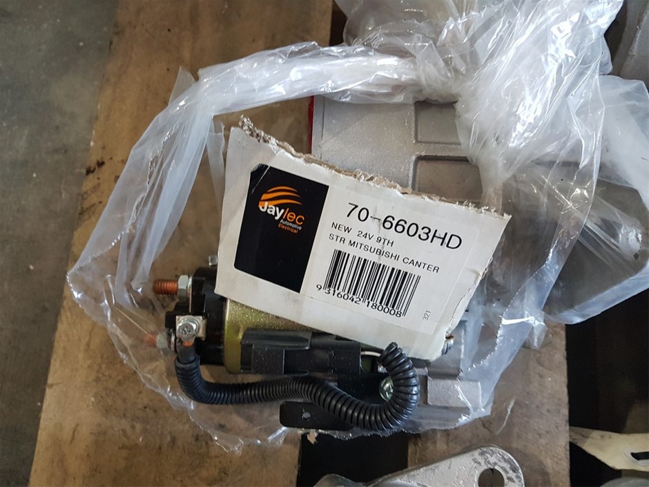 Hopes Folly Moscato NV (12x 750mL), SEA