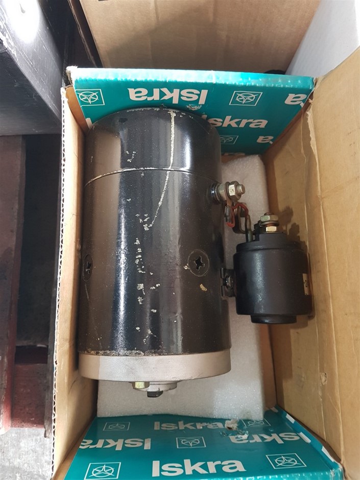 Pierre Armand Chablis 2023 (6x 750mL), France.