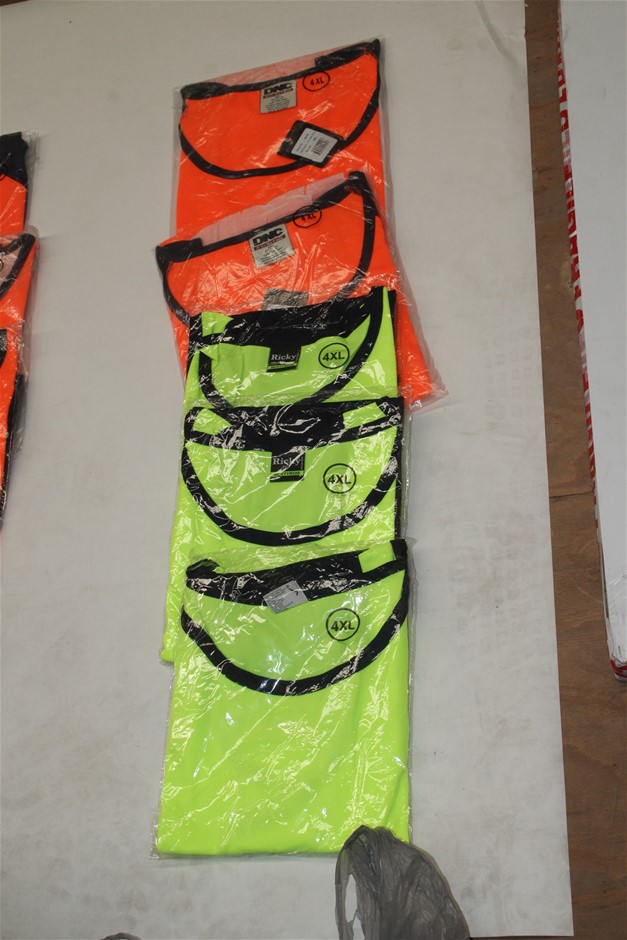 The Bowler Cleanskin Moscato 2024 (12x 750mL) SA