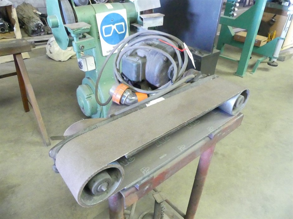 NED KELLY Set of 3 x 1oz Ingots With Box 999 24k Gold Plated