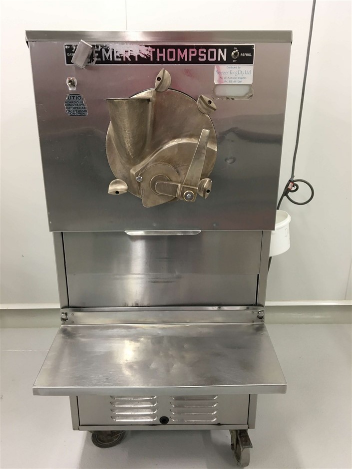 RIP CURL Girl's Surf Puff Long Sleeve Surf Suit, Size 1-2, Mid Blue. RRP: $