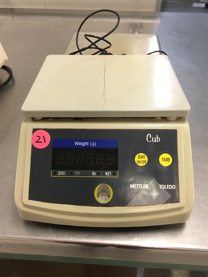 RIP CURL Men's Mirage 3-2-One Ultimate 19" Boardshorts, Size 38, Lilac. RRP