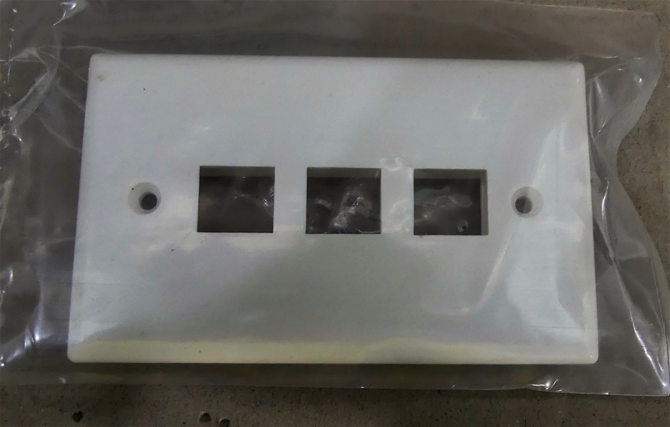 RIP CURL Boy's Icons UV Brushed Long Sleeve Rash Vest, Size 7-8, Blue Hum.