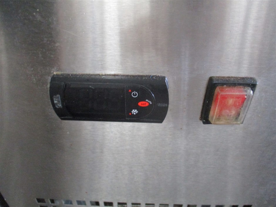 Trencher Attachment for Skid Steer Loader (Unused),