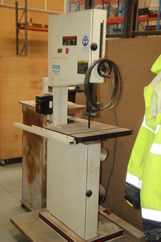 18K White Gold-Filled Chain Necklace with Simulated Diamonds - 55.8cm