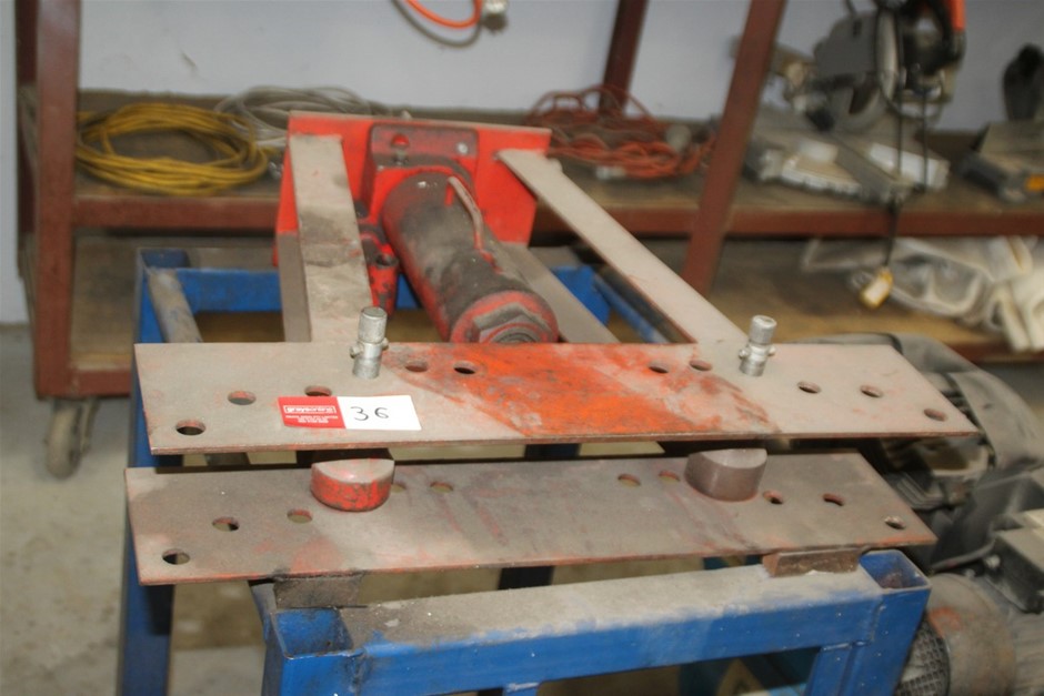 NED KELLY Set of 3 x 1oz Ingots With Box 999 24k Gold Plated