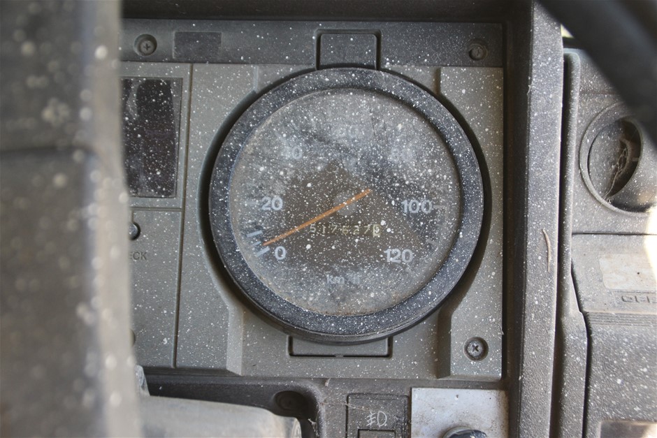 2005 Australia One Dollar Kangaroo Coin limited edition 6000 only rare