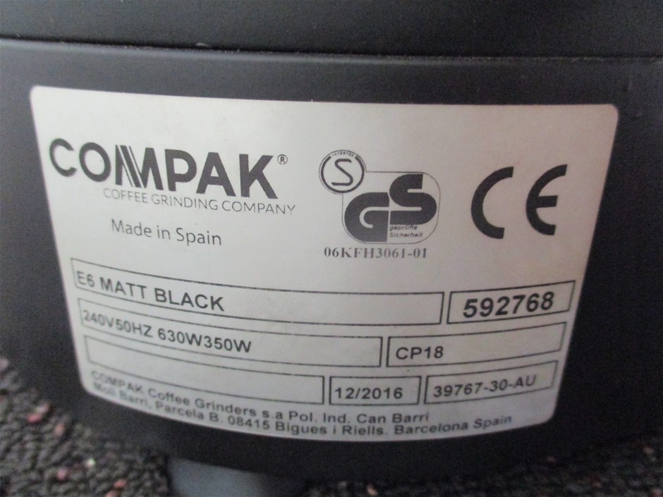 1984 Australia first $1 proof Coins with Velvet Case & certificate