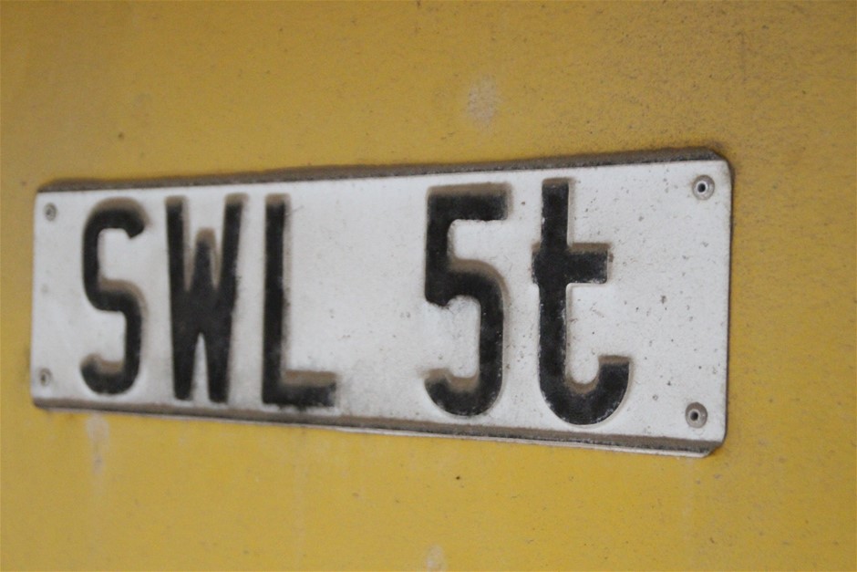 Quantity of 50 1650mm Star Pickets (Unused),