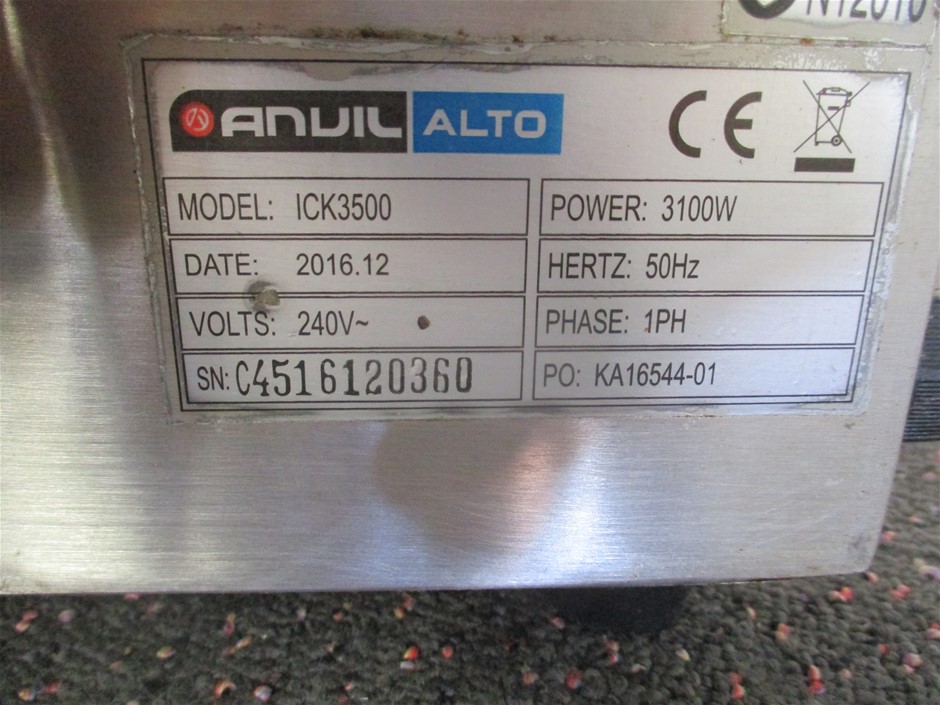 Figaro Stainless Steel Holy Cross Bracelet (adjustable)