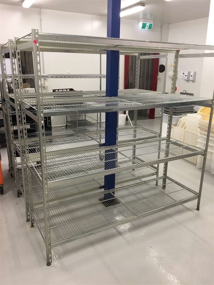 Duchesse De Paris Rosé Brut NV (6x 750mL), France.