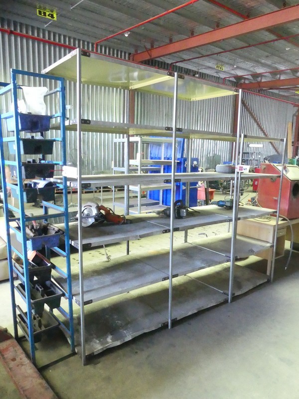 Howlin Gale Wines Category 5 Cabernet Sauvignon 2017 (6x 750mL) SA