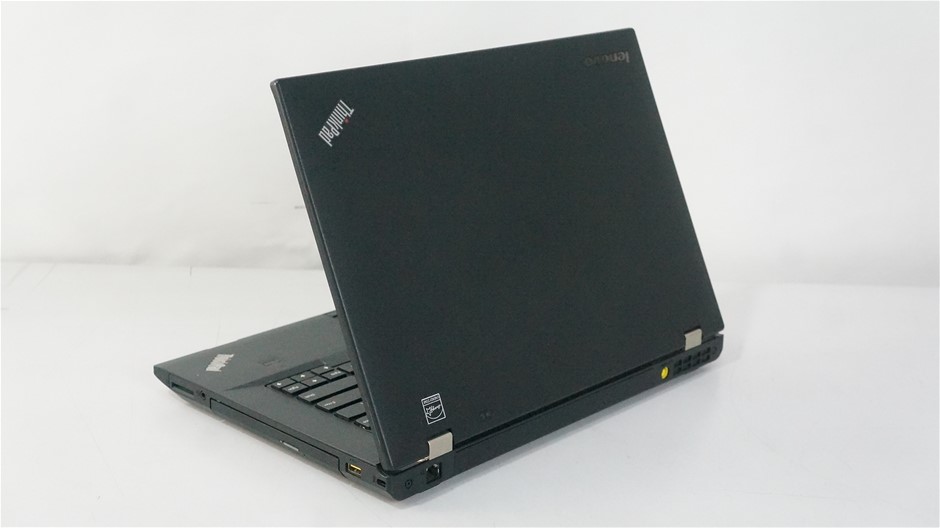 The Bowler Cleanskin Moscato 2024 (12x 750mL) SA