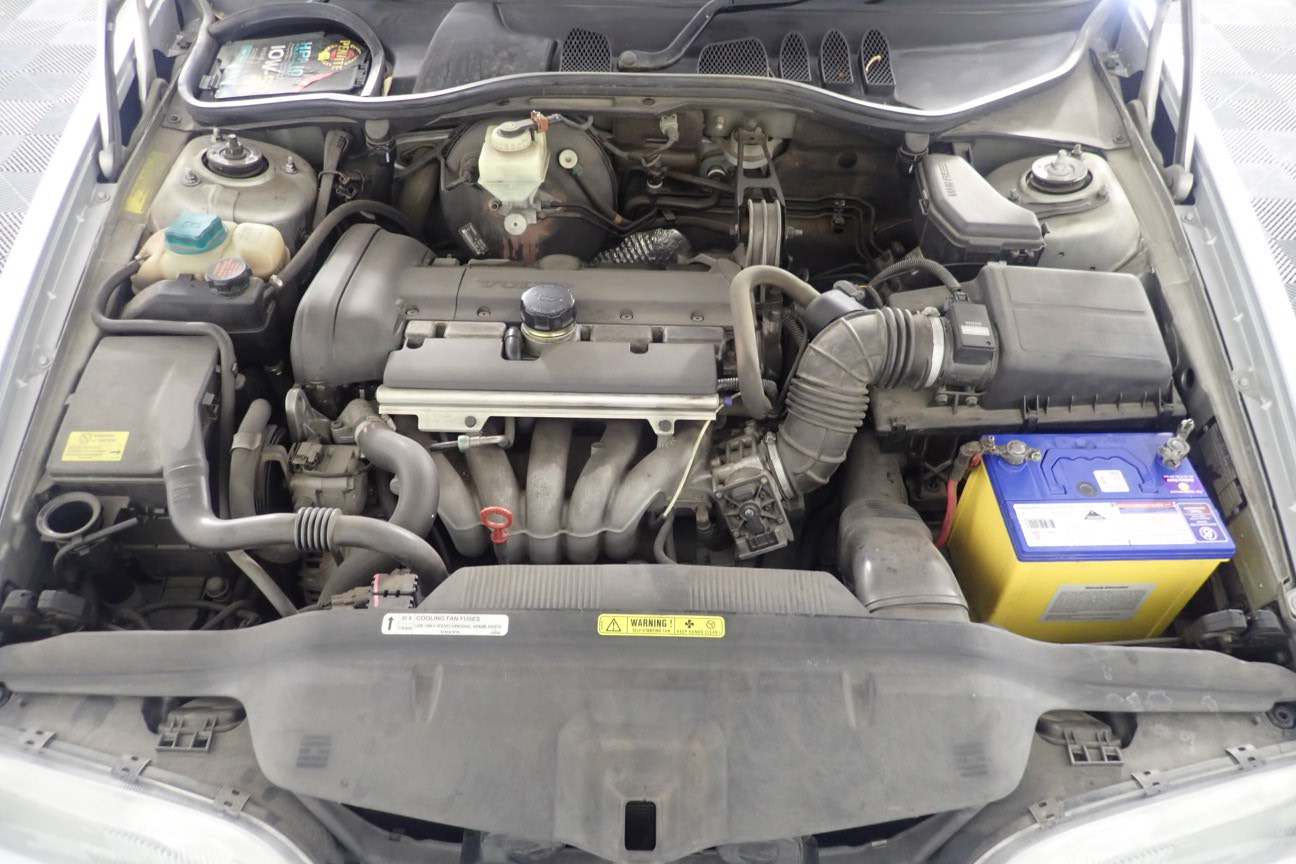 Woods Crampton White Label Barossa Cabernet Sauvignon 2022 (12x 750mL) SA