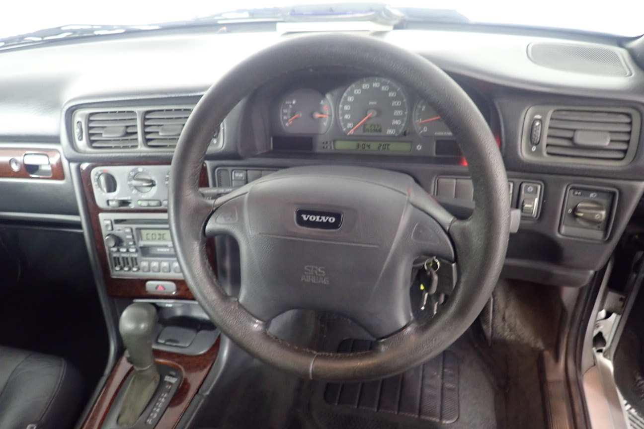 Yellow Box  'Mid-Strength' Pinot Grigio 2023 (12x 750mL) SA